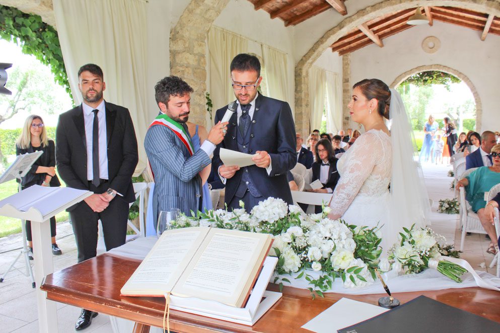 Come scrivere le promesse di matrimonio